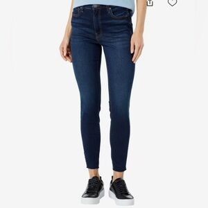 Kut from the Kloth Connie Crop Fray Jeans